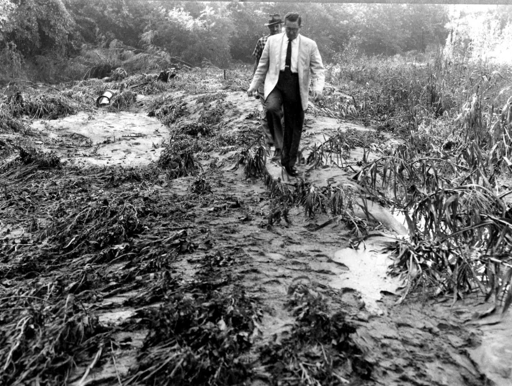 1958-08-16 Investigate Drowning